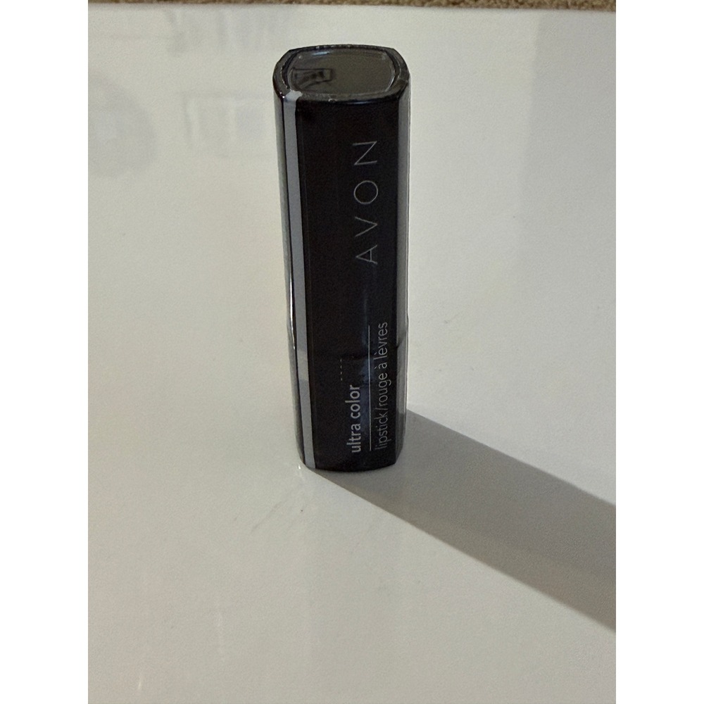 Avon Ultra Color Matte Lipstick Matte Fuchsia‎ Fuchsia Mat 0.106 oz New Sealed